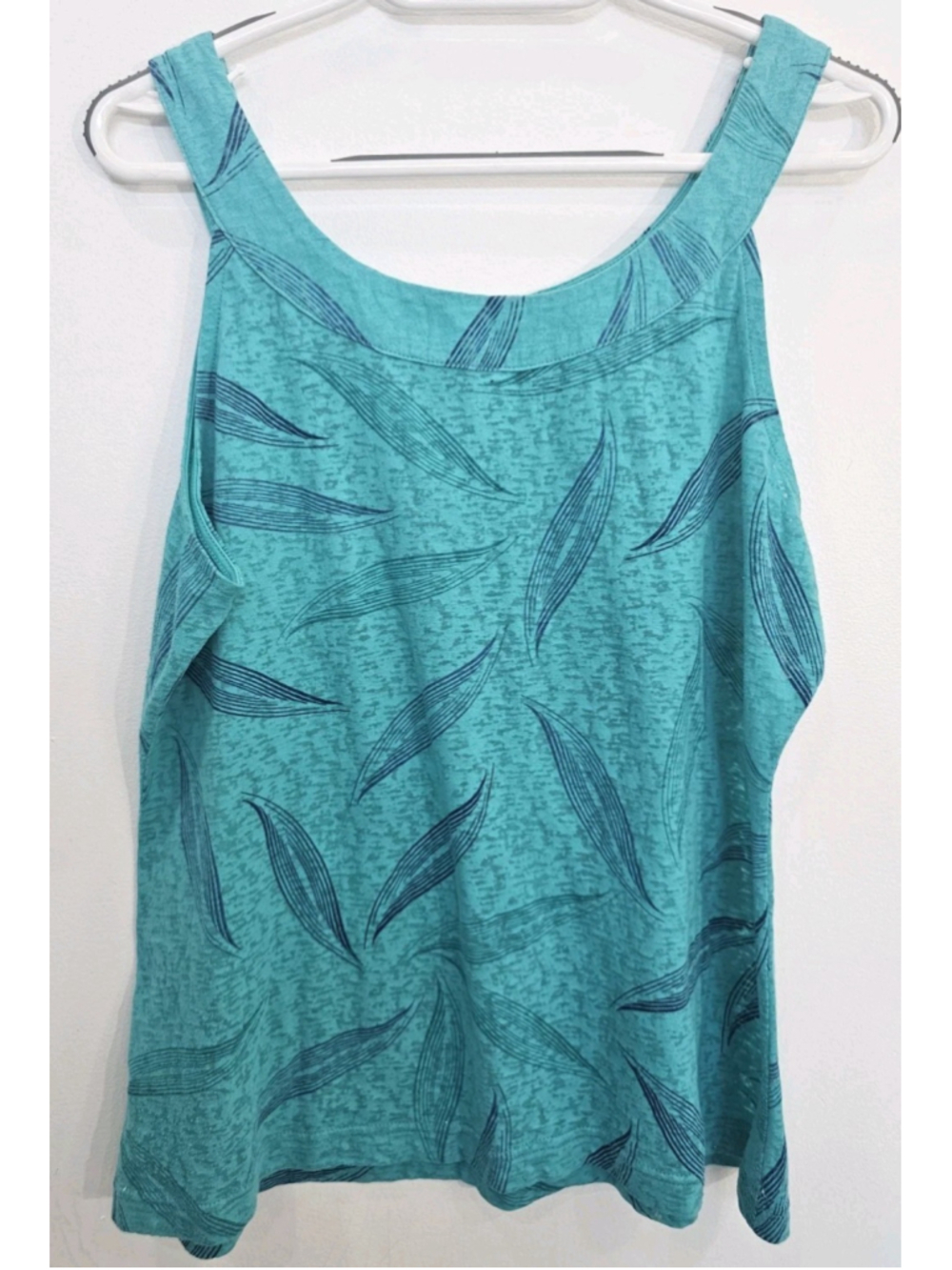 Merrell Green Large Tank Top - Picture 12 of 12